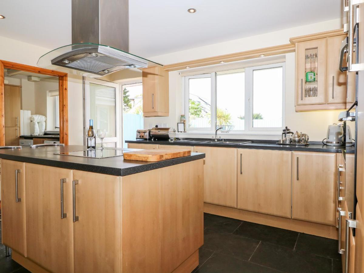 Holiday home Trevose House *
